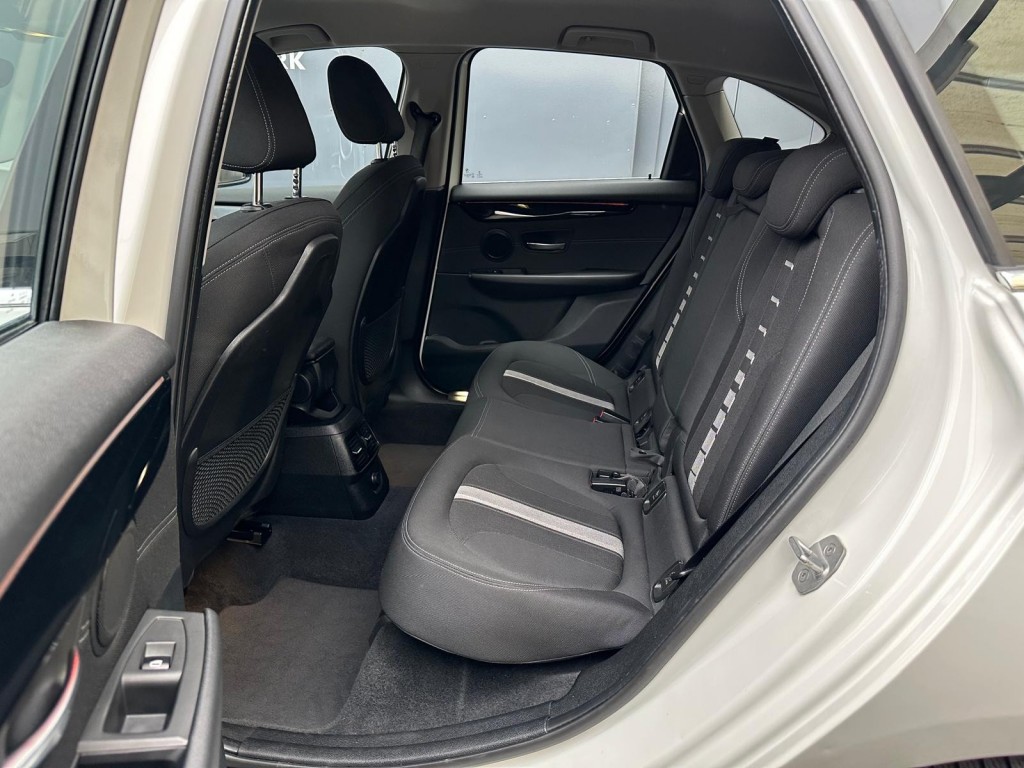 BMW-2-SERIE ACTIVE TOURER-218i Centennial Automaat