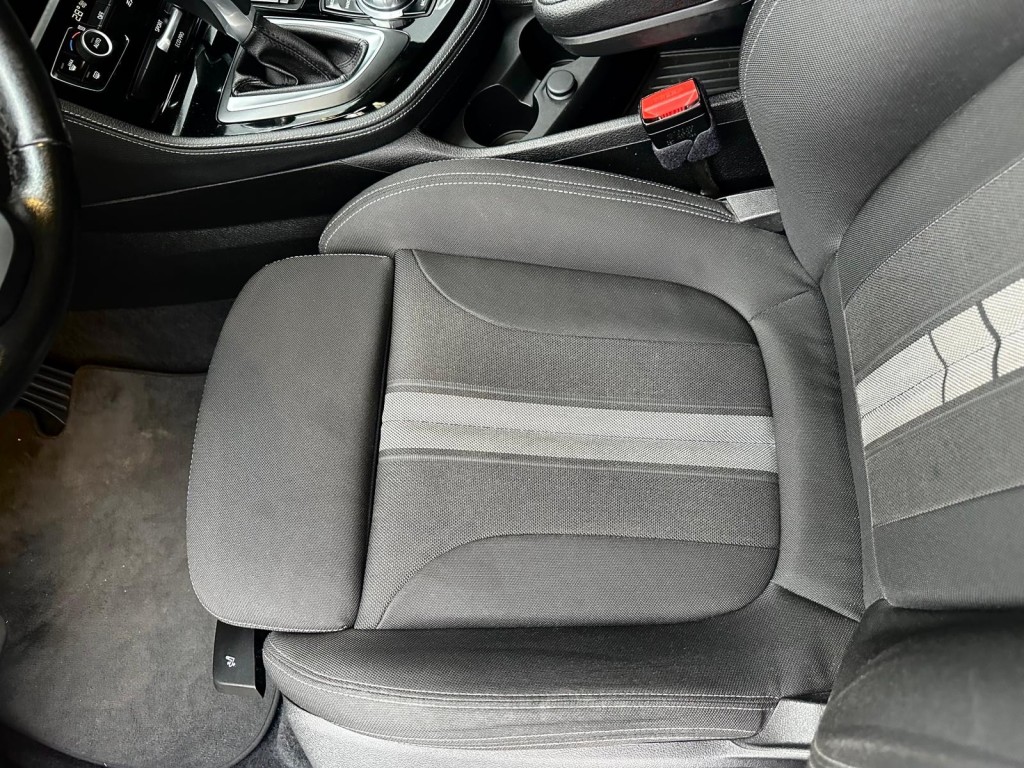 BMW-2-SERIE ACTIVE TOURER-218i Centennial Automaat