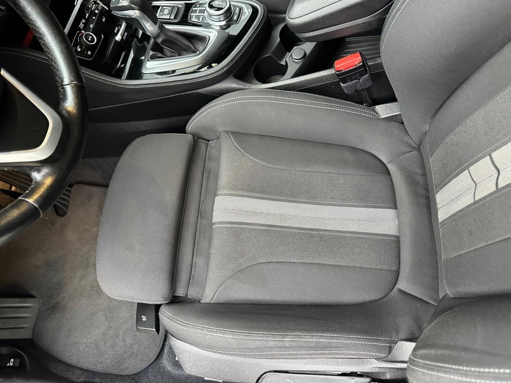 BMW-2-SERIE ACTIVE TOURER-218i Centennial Automaat