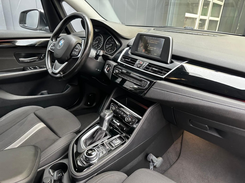 BMW-2-SERIE ACTIVE TOURER-218i Centennial Automaat