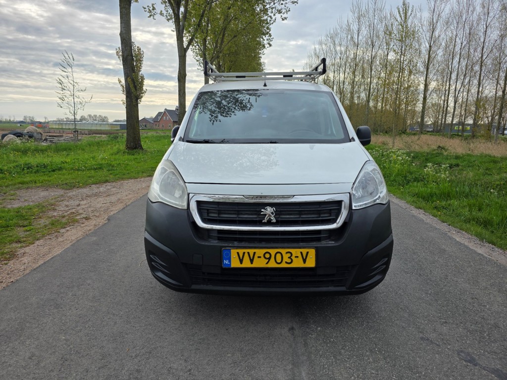 PEUGEOT-PARTNER-1.6 blue hdi