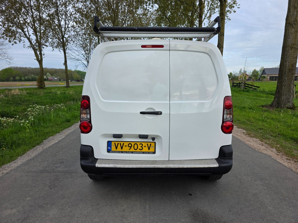 PEUGEOT-PARTNER-1.6 blue hdi