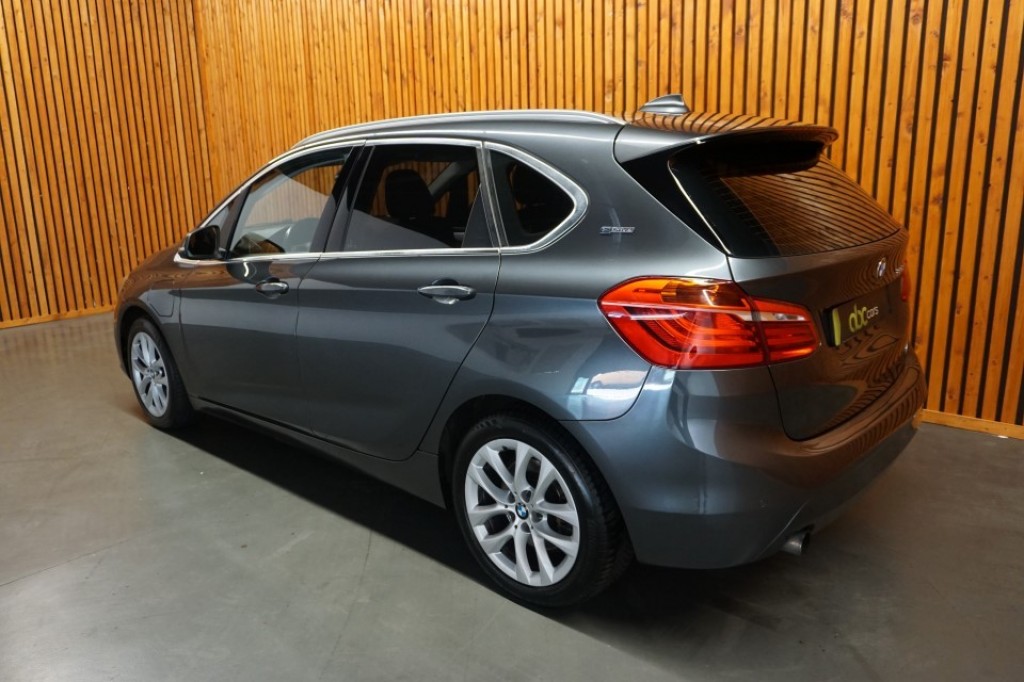 BMW-2-SERIE ACTIVE TOURER-225xe Centennial Executive Automaat Clima Navi
