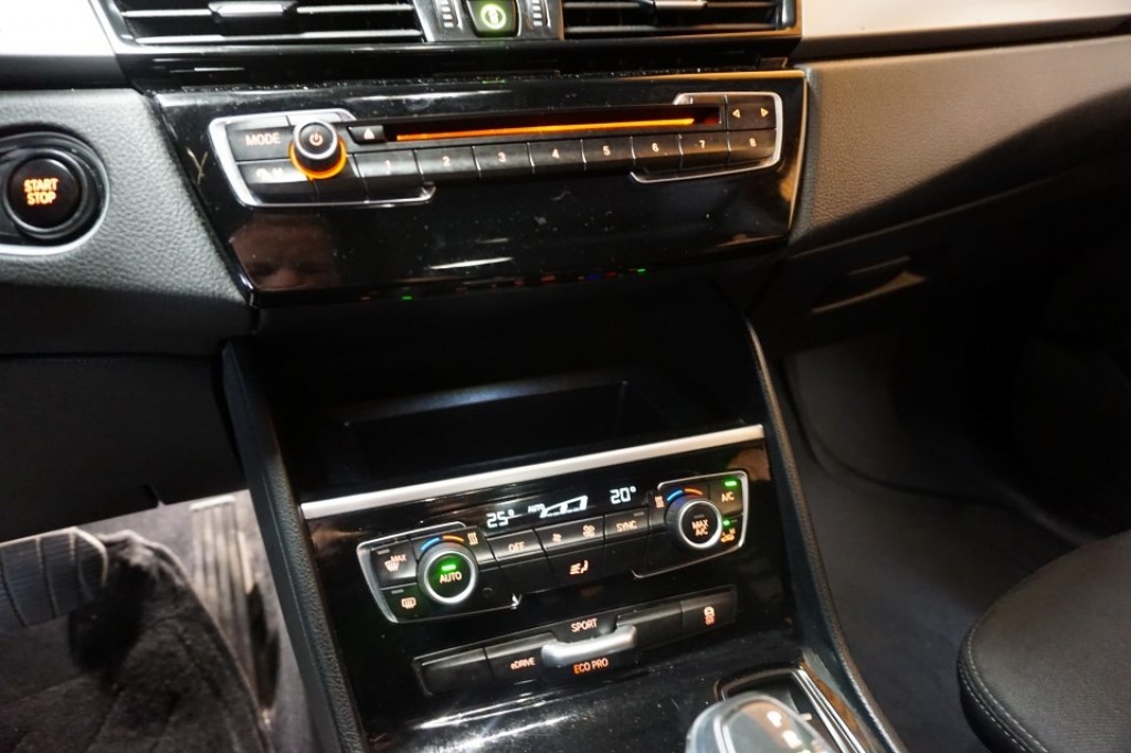 BMW-2-SERIE ACTIVE TOURER-225xe Centennial Executive Automaat Clima Navi