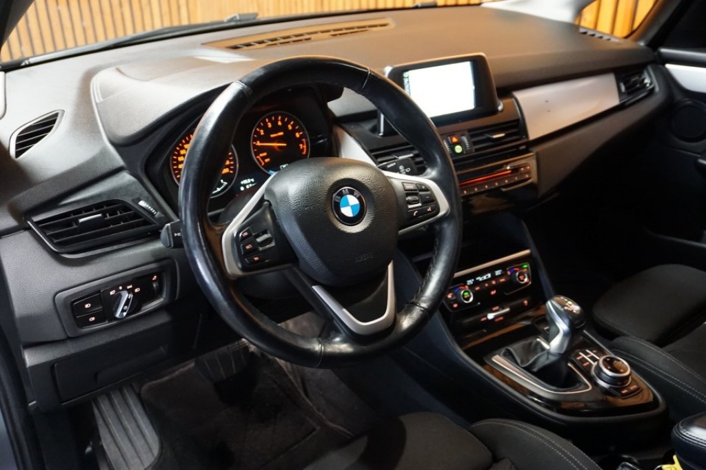 BMW-2-SERIE ACTIVE TOURER-225xe Centennial Executive Automaat Clima Navi