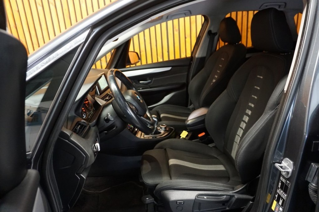 BMW-2-SERIE ACTIVE TOURER-225xe Centennial Executive Automaat Clima Navi