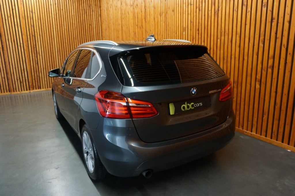 BMW-2-SERIE ACTIVE TOURER-225xe Centennial Executive Automaat Clima Navi