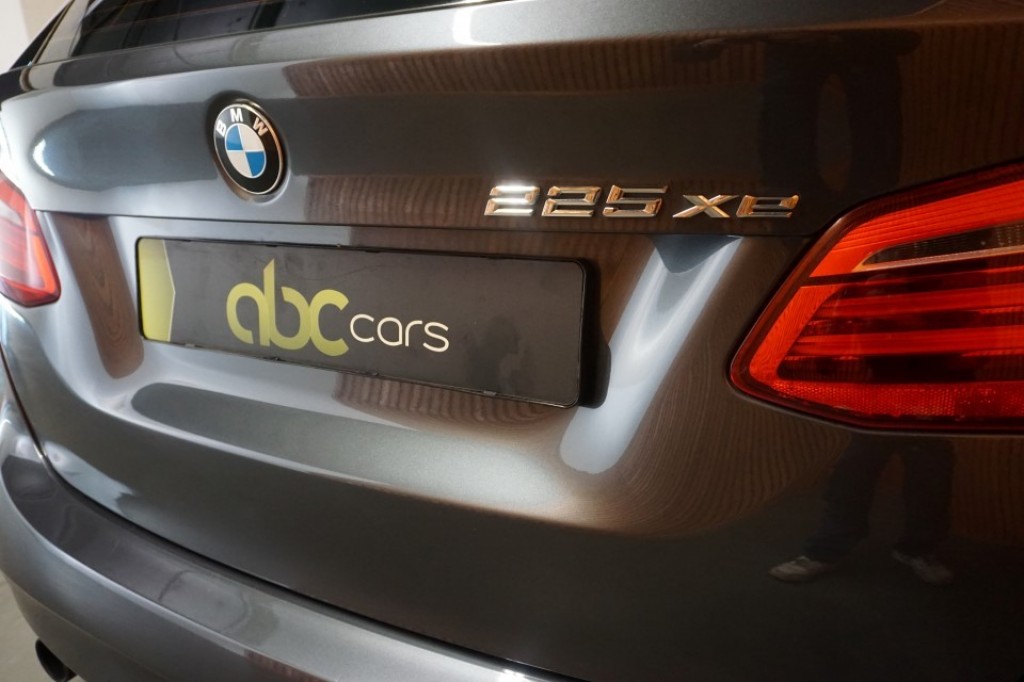 BMW-2-SERIE ACTIVE TOURER-225xe Centennial Executive Automaat Clima Navi