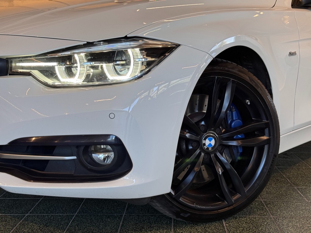 BMW-3-SERIE-340i M Sport Line B58 326pk Pano LED PDC Trekhaak 19''