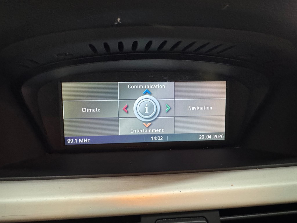 BMW-3-SERIE-325XI HIGH EXECUTIVE / 3.0 Benzine / 6-cilinder / vierwielaandrijving / Amerikaanse uitvoering.