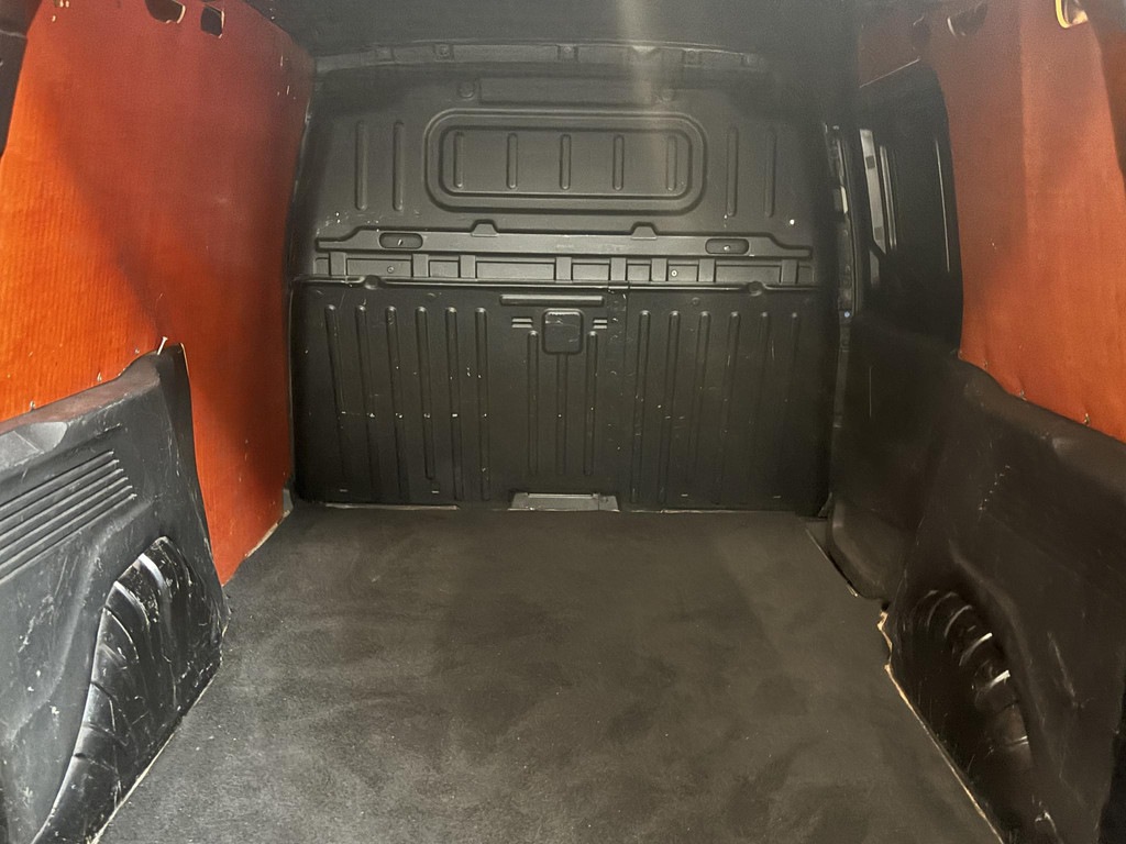 OPEL-COMBO-1.6D L1H1 Innovation Parkeersensoren Navigatie Airco
