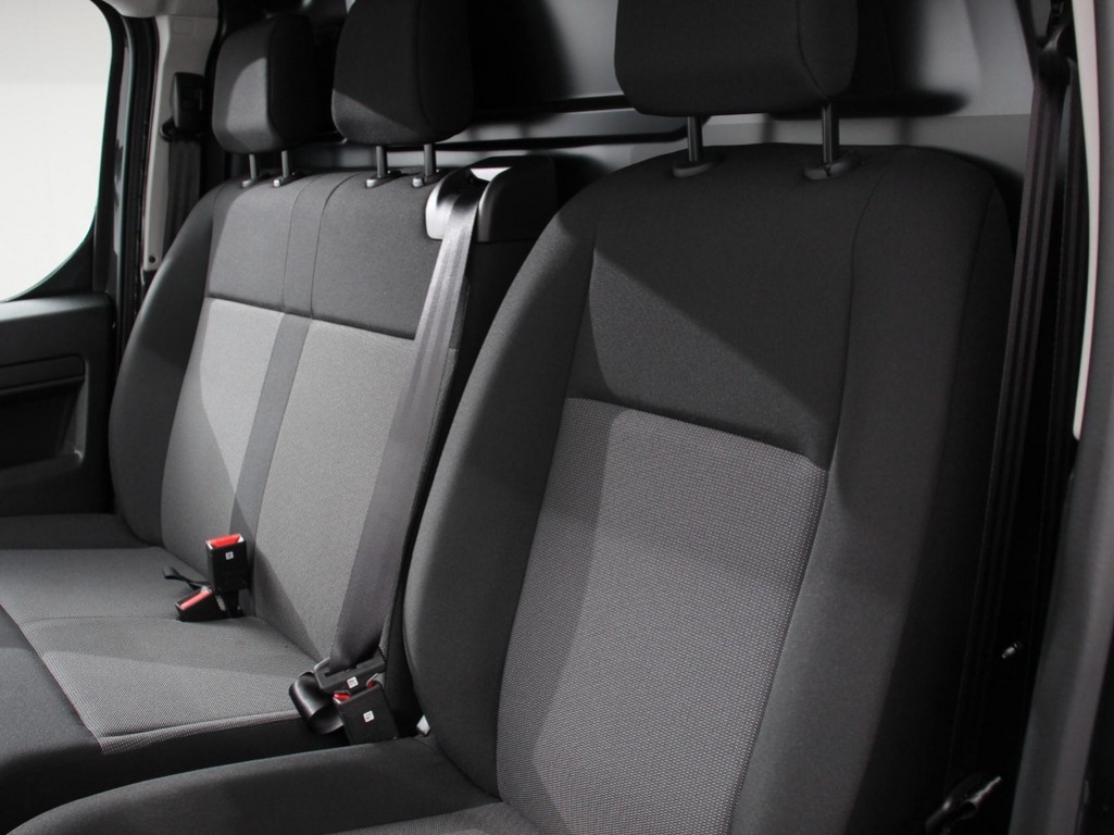 OPEL-VIVARO-2.0 BlueHDi 180PK L3 Automaat BPM VRIJ! Apple Carplay /  Android Auto Parkeersensoren V+A Trekhaak Camera Navigatie Cruise Contr