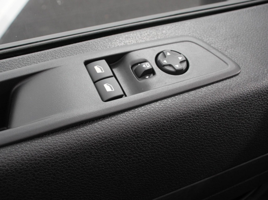 OPEL-VIVARO-2.0 BlueHDi 180PK L3 Automaat BPM VRIJ! Apple Carplay /  Android Auto Parkeersensoren V+A Trekhaak Camera Navigatie Cruise Contr