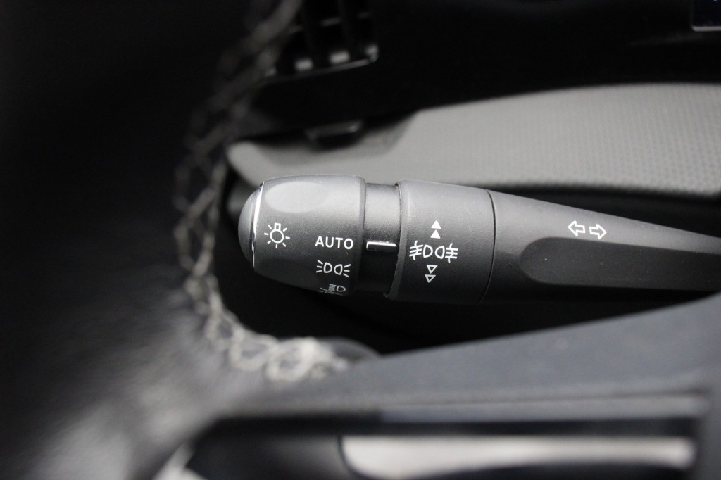 OPEL-ASTRA-1.2 BlackLine - Digitaal Cockpit, Carplay, Cruise, Navi, PDC