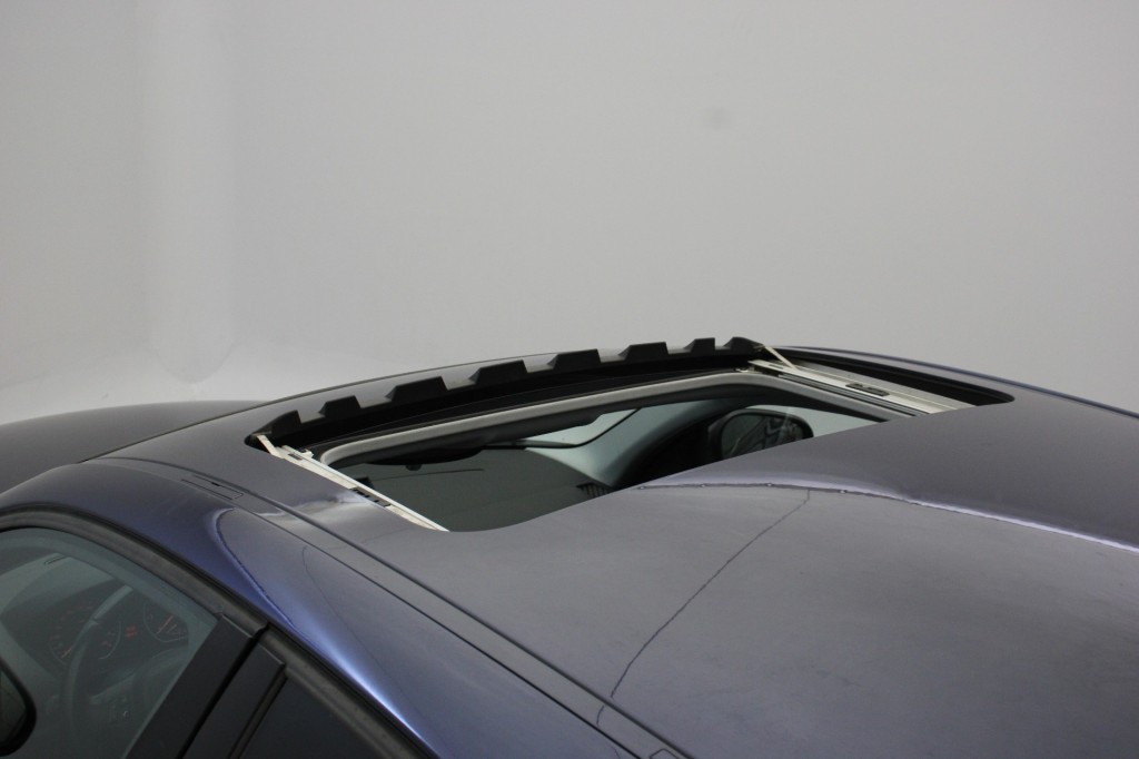 BMW-1-SERIE-118i EffDyn. Ed. Business Line Ultimate Edition - Panorama, Navi, Clima, Leer, Dakraam