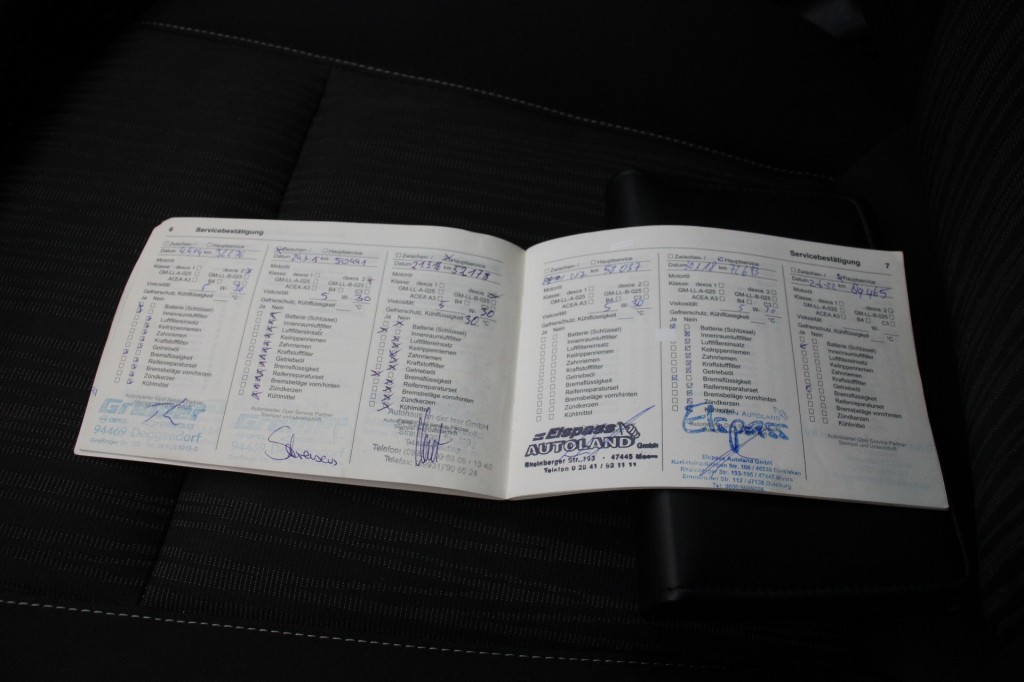 OPEL-ASTRA-Sportstourer 1.4 Turbo Edition - Airco, PDC, Trekhaak