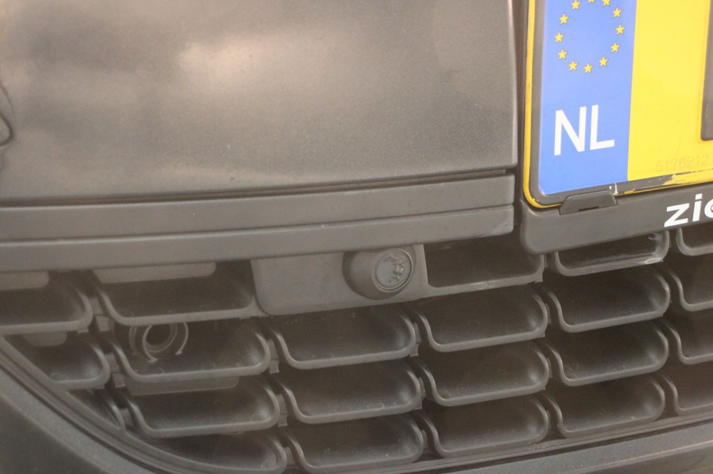 OPEL-ASTRA-Sportstourer 1.4 Turbo Edition - Airco, PDC, Trekhaak