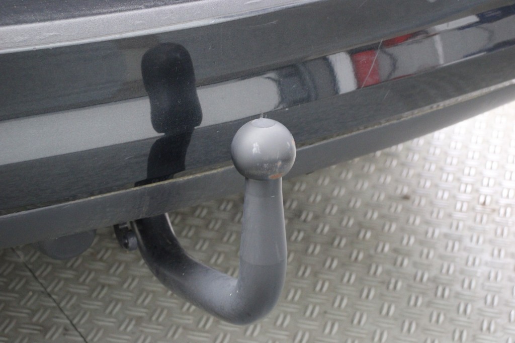 OPEL-ASTRA-Sportstourer 1.4 Turbo Edition - Airco, PDC, Trekhaak