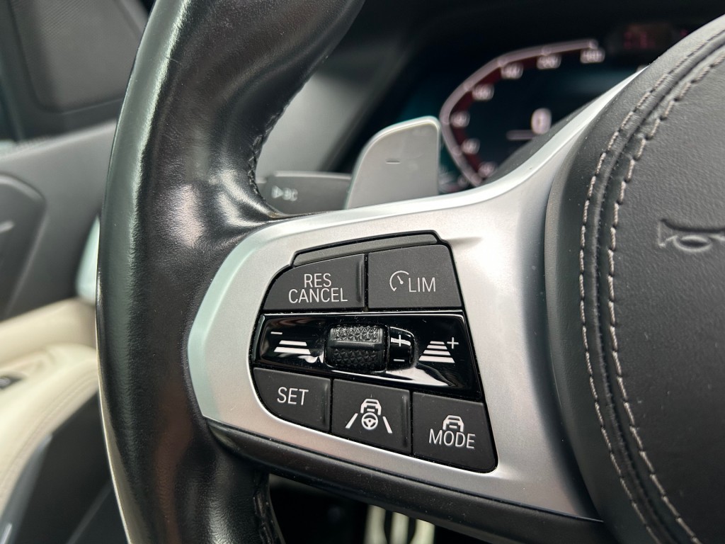 BMW-X5-xDrive45e M Sport Pano Comf.stoel HUD ACC Carplay Sfeerlicht Trekhaak