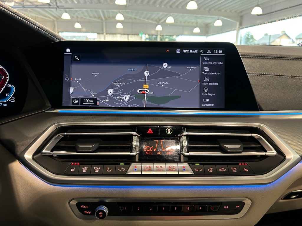 BMW-X5-xDrive45e M Sport Pano Comf.stoel HUD ACC Carplay Sfeerlicht Trekhaak
