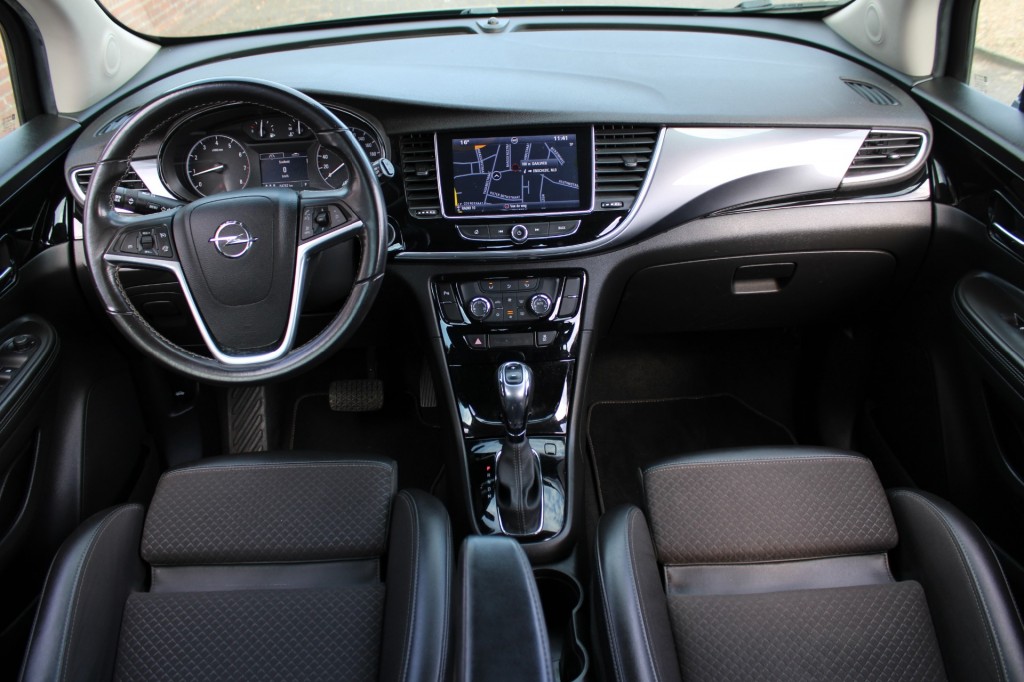 OPEL-MOKKA X-1.4 i 16V Turbo 140 pk Innovation automaat met o.a. trekhaak/parkeersens.navi./e.t,c.