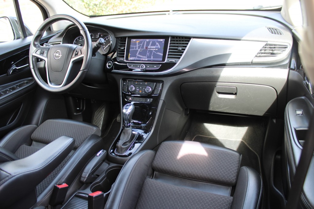 OPEL-MOKKA X-1.4 i 16V Turbo 140 pk Innovation automaat met o.a. trekhaak/parkeersens.navi./e.t,c.