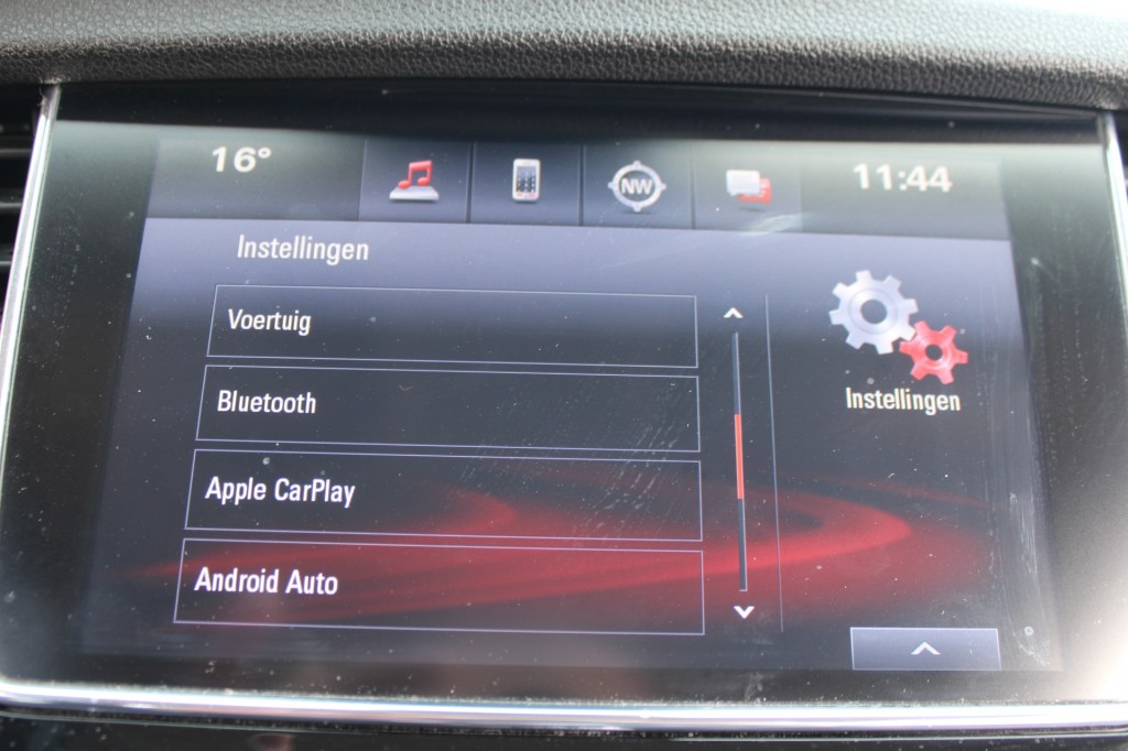 OPEL-MOKKA X-1.4 i 16V Turbo 140 pk Innovation automaat met o.a. trekhaak/parkeersens.navi./e.t,c.