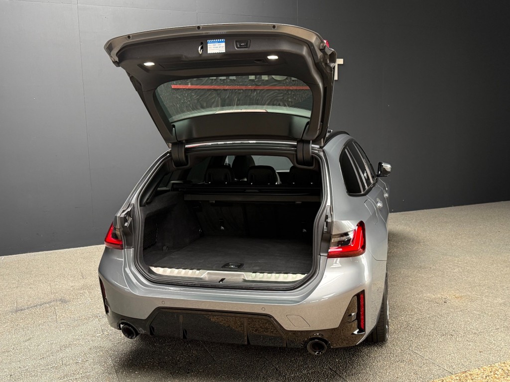 BMW-3-SERIE-Touring 320e M-Sport-Pro Harman Kardon Panorama  Leer Laser Led