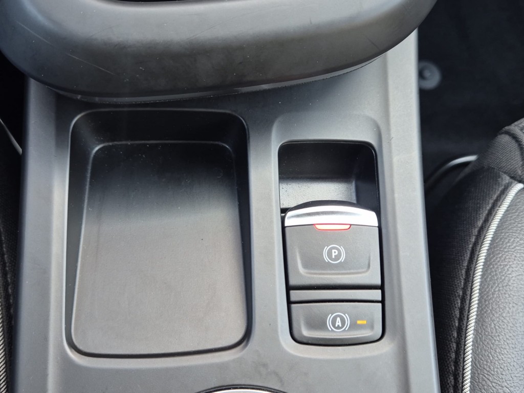 RENAULT-ARKANA-1.6 HYBRID E-TECH INTENS AUT. NAVI CAMERA AIRCO CARPLAY