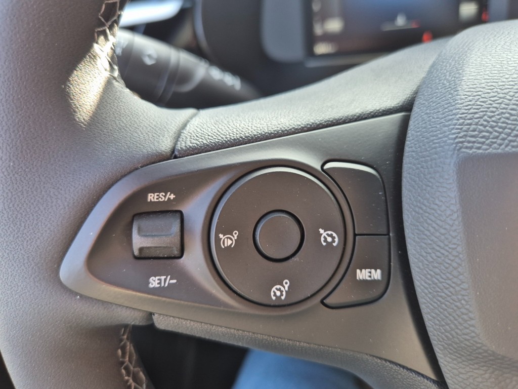 OPEL-CORSA-1.2 TURBO GS CAMERA CARPLAY HALF-LEER LANE-ASSIST CRUISE-CONTROL AIRCO LMV PDC