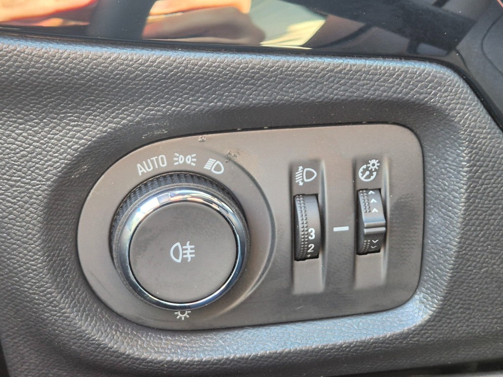 OPEL-CORSA-1.2 TURBO GS CAMERA CARPLAY HALF-LEER LANE-ASSIST CRUISE-CONTROL AIRCO LMV PDC