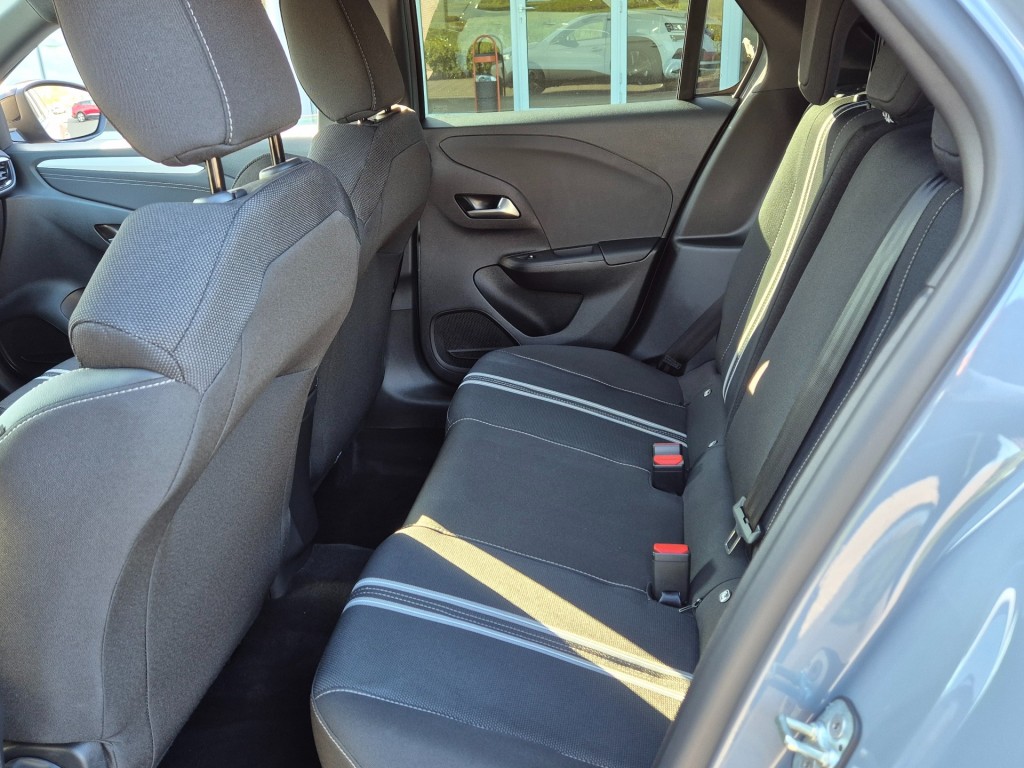 OPEL-CORSA-1.2 TURBO GS CAMERA CARPLAY HALF-LEER LANE-ASSIST CRUISE-CONTROL AIRCO LMV PDC