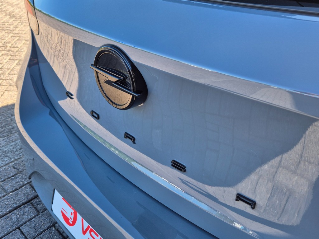 OPEL-CORSA-1.2 TURBO GS CAMERA CARPLAY HALF-LEER LANE-ASSIST CRUISE-CONTROL AIRCO LMV PDC