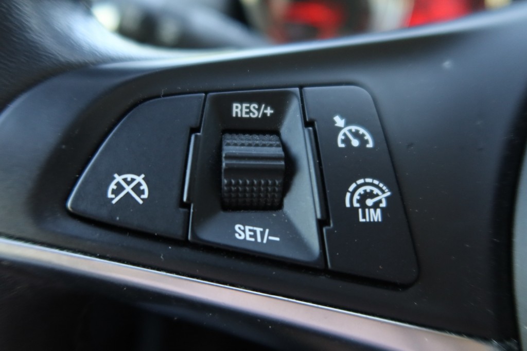 OPEL-ADAM-1.4 Unlimited AUTOMAAT Bruin Leder, Pano dak, Stoel/stuurverwarming