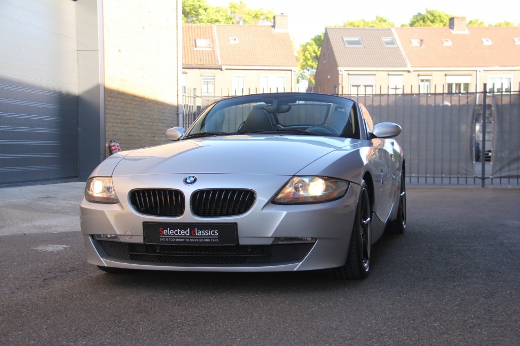BMW-Z4-3.0Si 265 PK / Top staat / 100% Historie / Handgeschakeld
