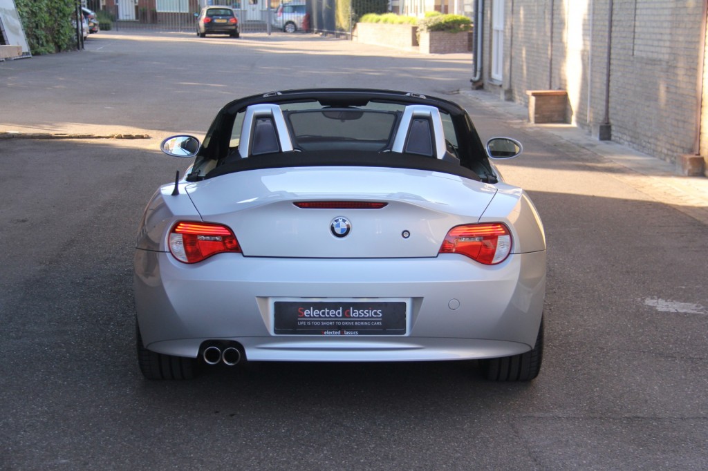 BMW-Z4-3.0Si 265 PK / Top staat / 100% Historie / Handgeschakeld