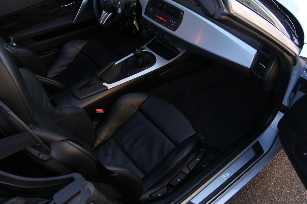 BMW-Z4-3.0Si 265 PK / Top staat / 100% Historie / Handgeschakeld