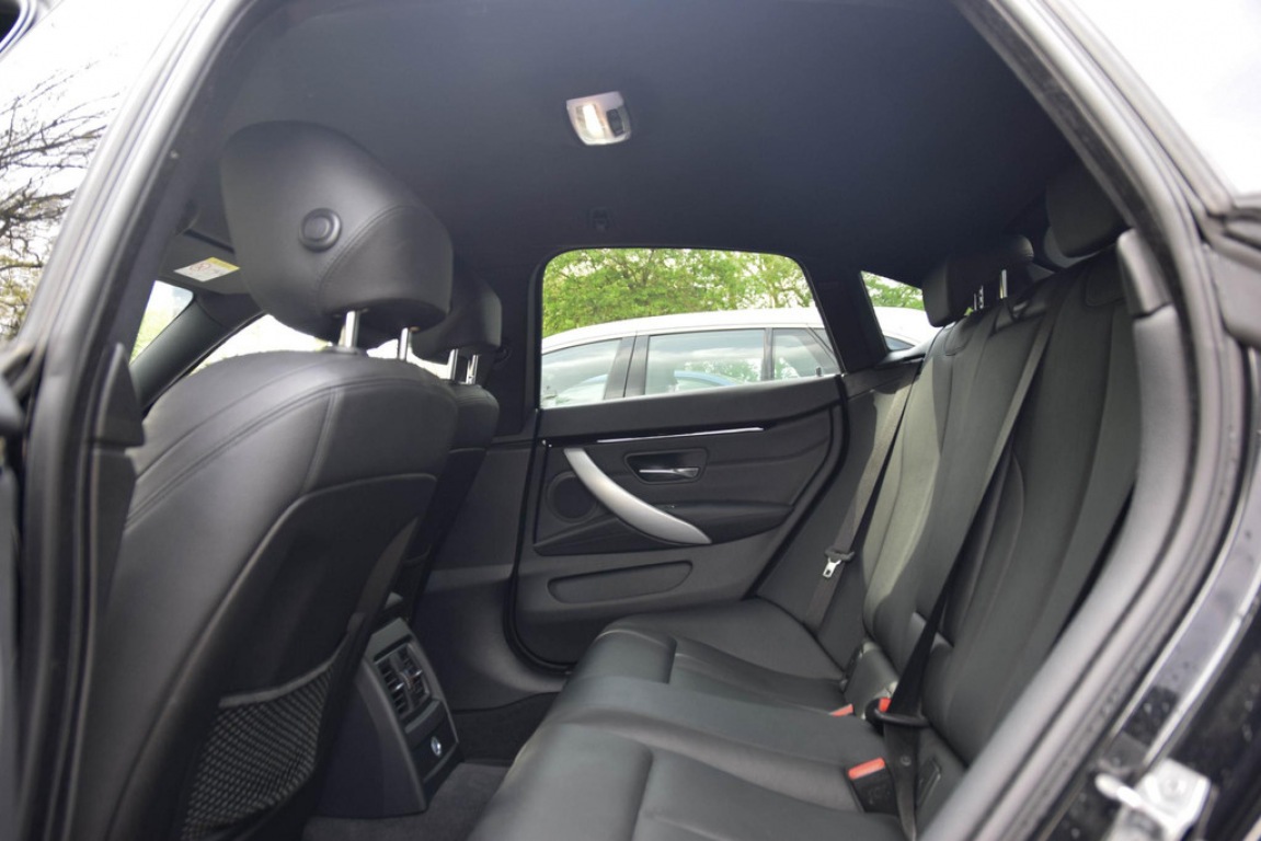 BMW-4-SERIE GRAN COUPE-420i High Executive   M-Sport   Memory   Acc   Trekhaak