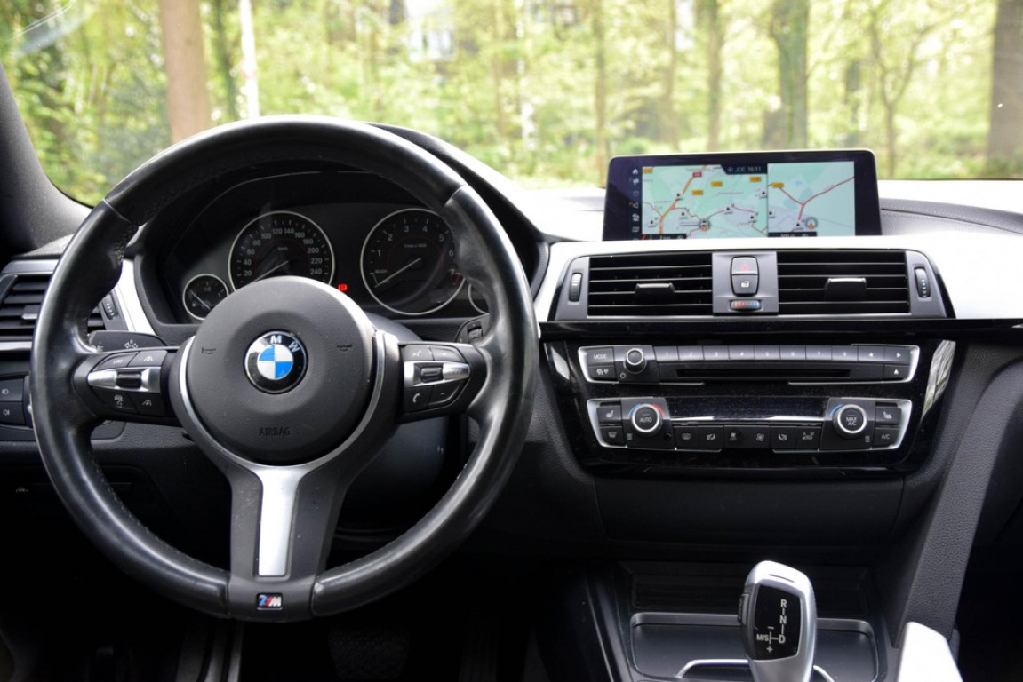 BMW-4-SERIE GRAN COUPE-420i High Executive   M-Sport   Memory   Acc   Trekhaak