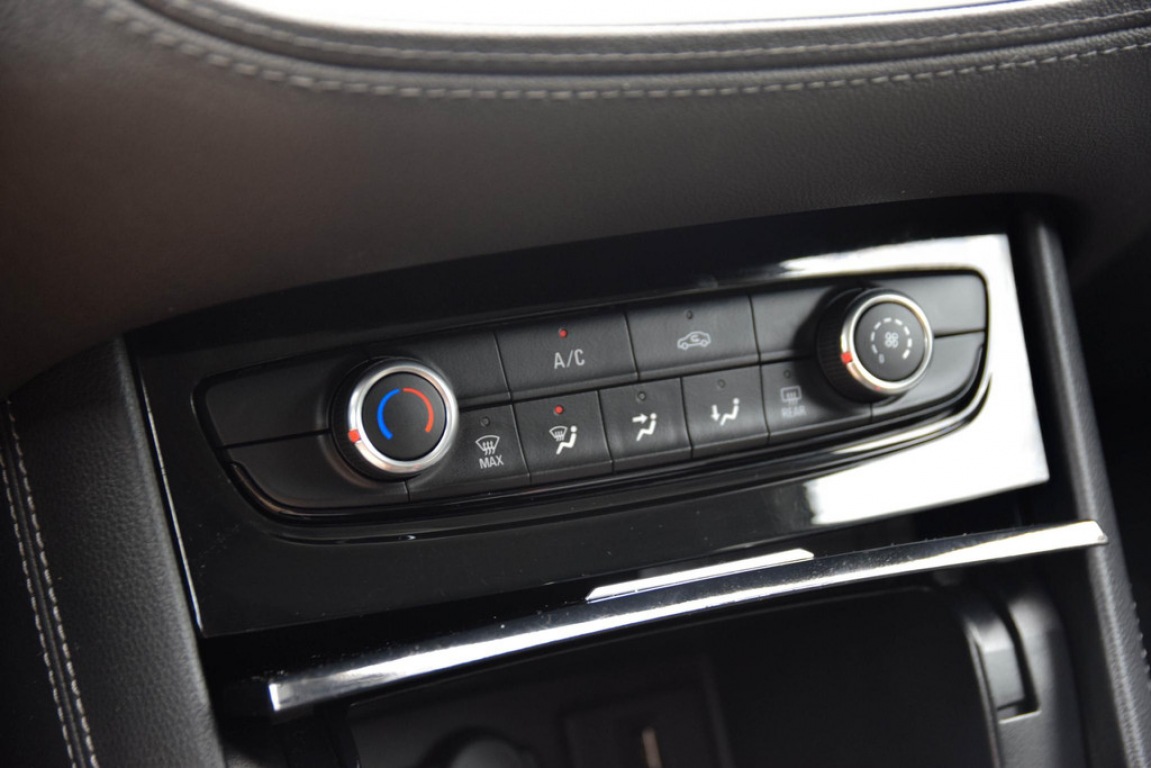 OPEL-GRANDLAND X-1.2 Turbo Online Edition   D-riem vervangen   Cruise   Carplay   Navigatie