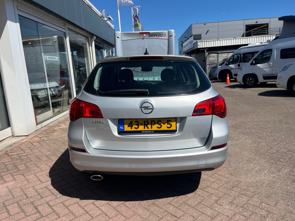 OPEL-ASTRA-1.4 T Edition Airco Cruise Navi PDC