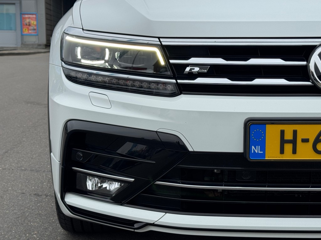 VOLKSWAGEN-TIGUAN ALLSPACE-1.5 TSI R-line DSG 7-Persoons Panoramadak
