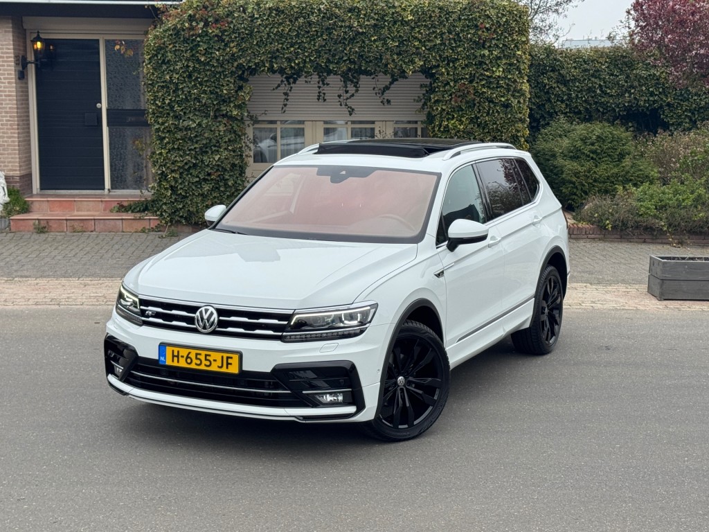 VOLKSWAGEN-TIGUAN ALLSPACE-1.5 TSI R-line DSG 7-Persoons Panoramadak