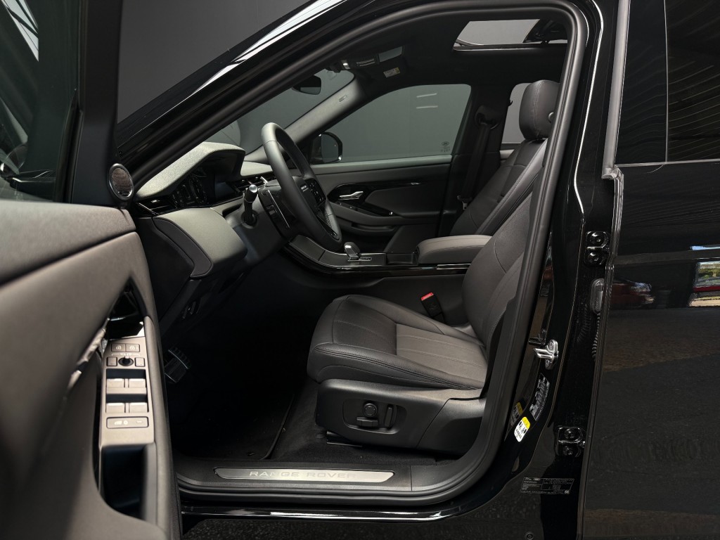 LAND ROVER-RANGE ROVER EVOQUE-P270e Dynamic SE ACC panoramaschuifdak black-pack/360 camera/5jr garantie