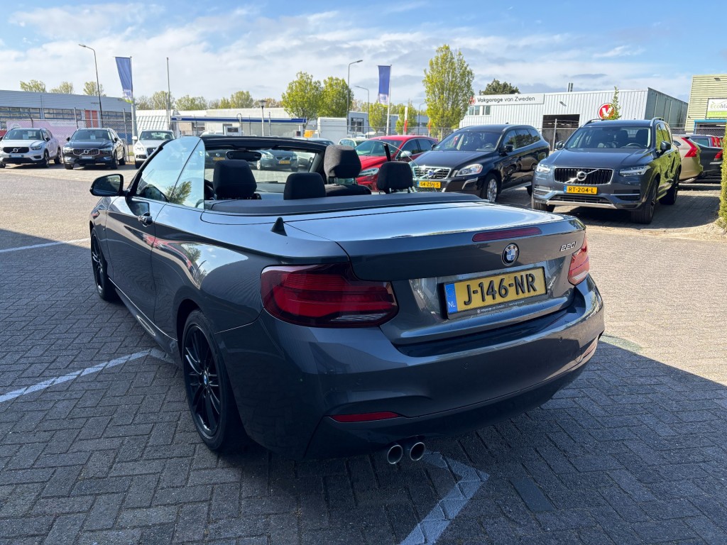 BMW-2-SERIE-220I High Executive M-sport I Alcantara I Navi All-in prijs!