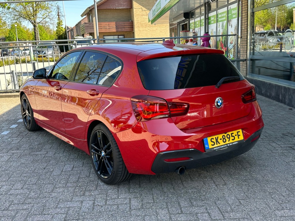 BMW-1-SERIE-118I High Executive Automaat Navi Camera Leer Trekhaak