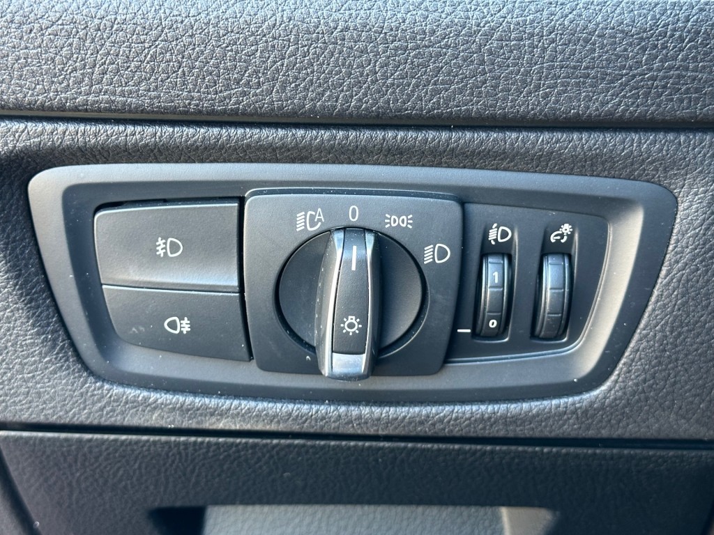 BMW-1-SERIE-118I High Executive Automaat Navi Camera Leer Trekhaak
