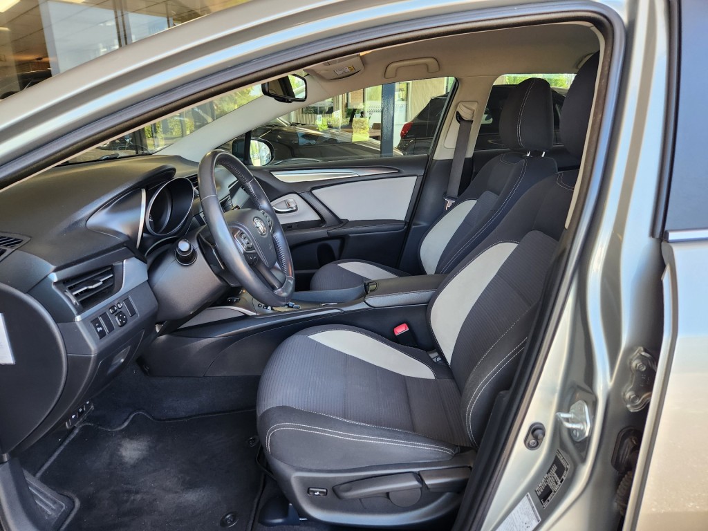 TOYOTA-AVENSIS-1.8 VVT-I Executive, Automat, Clima, Navi, Camera, Stoelverwarming, DAB, Cruise