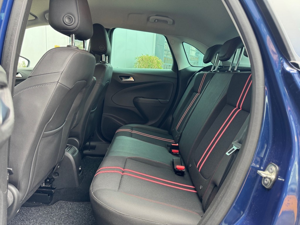 OPEL-CROSSLAND-1.2 Turbo GS Line - stoel/stuur verwarming - camera - carplay