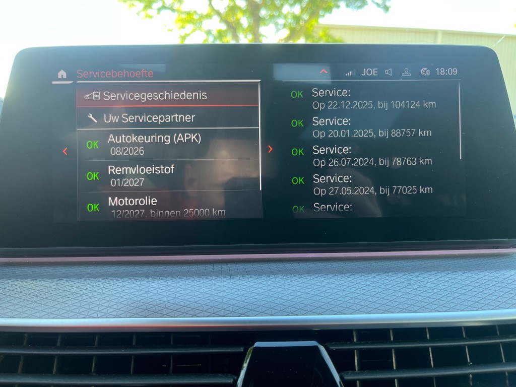 BMW-5-SERIE-TOURING 520I HIGH EXECUTIVE / SCHUIFDAK / LEDER / HARMAN-KARDON